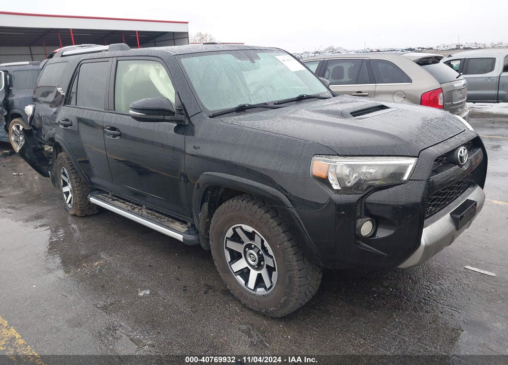 2018 TOYOTA 4RUNNER TRD OFF ROAD PREMIUM VIN: JTEBU5JR6J5489009