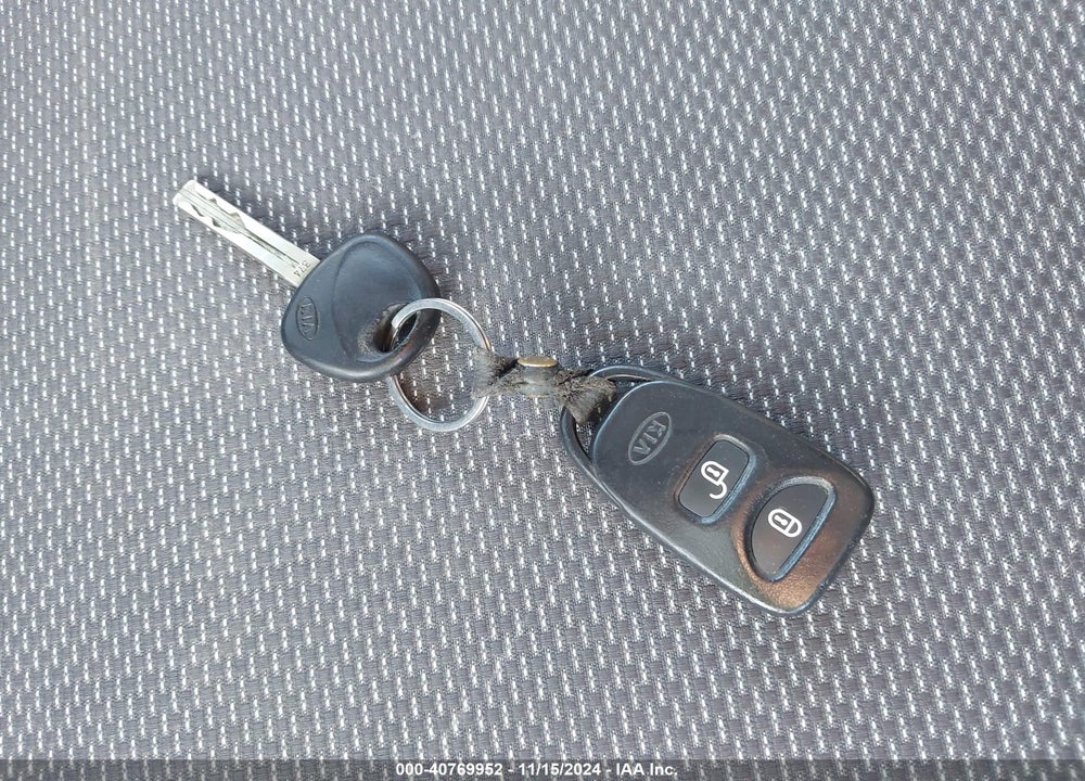 2011 KIA RIO LX VIN: KNADH4A3XB6913856
