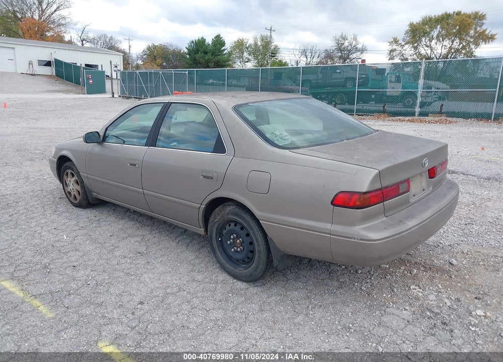 1999 TOYOTA CAMRY LE V6 VIN: JT2BF22K9X0209063