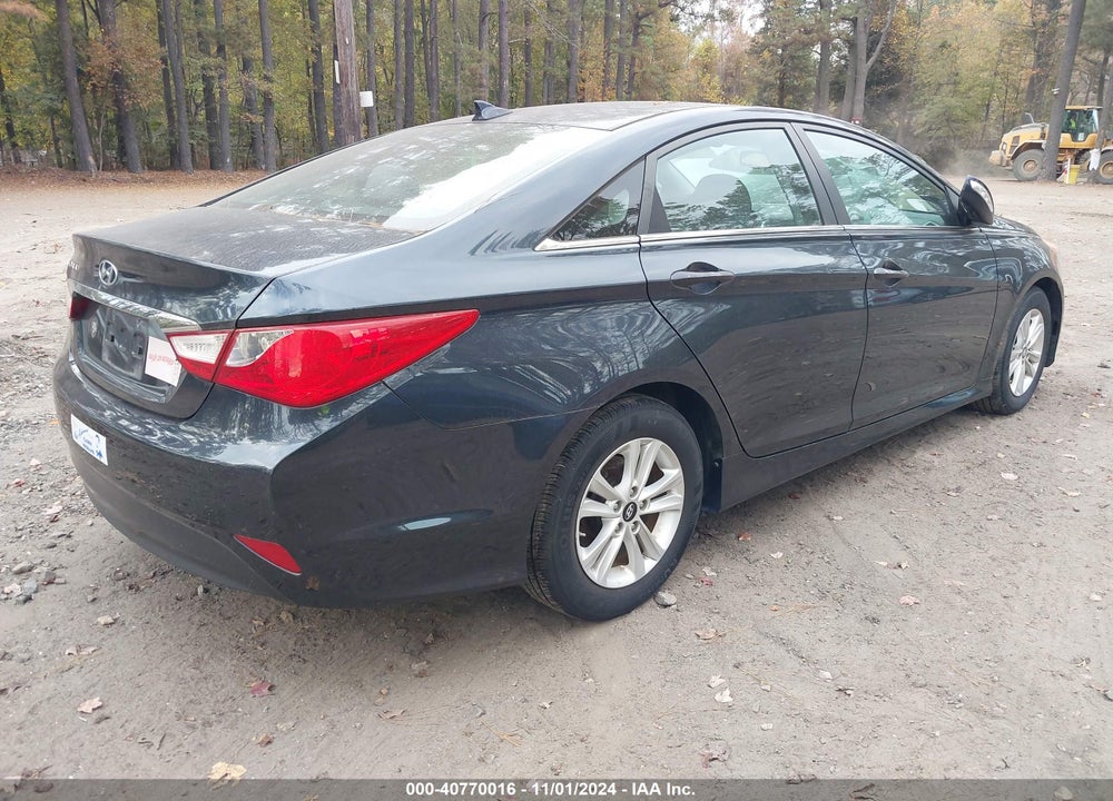2014 HYUNDAI SONATA GLS VIN: 5NPEB4AC7EH902333
