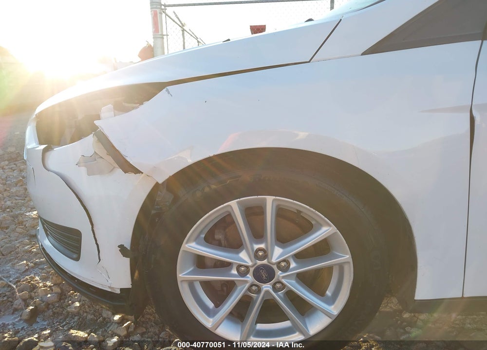 2016 FORD FOCUS SE VIN: 1FADP3K27GL291415