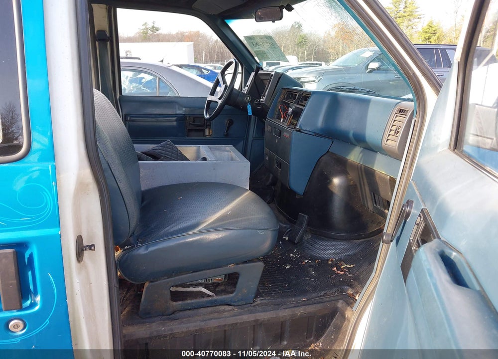 1989 GMC SAFARI VIN: 1GTCM15Z9KB540064