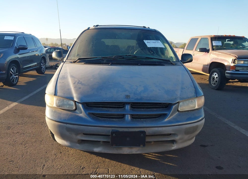 1996 DODGE GRAND CARAVAN LE/ES VIN: 1B4GP54R9TB328555