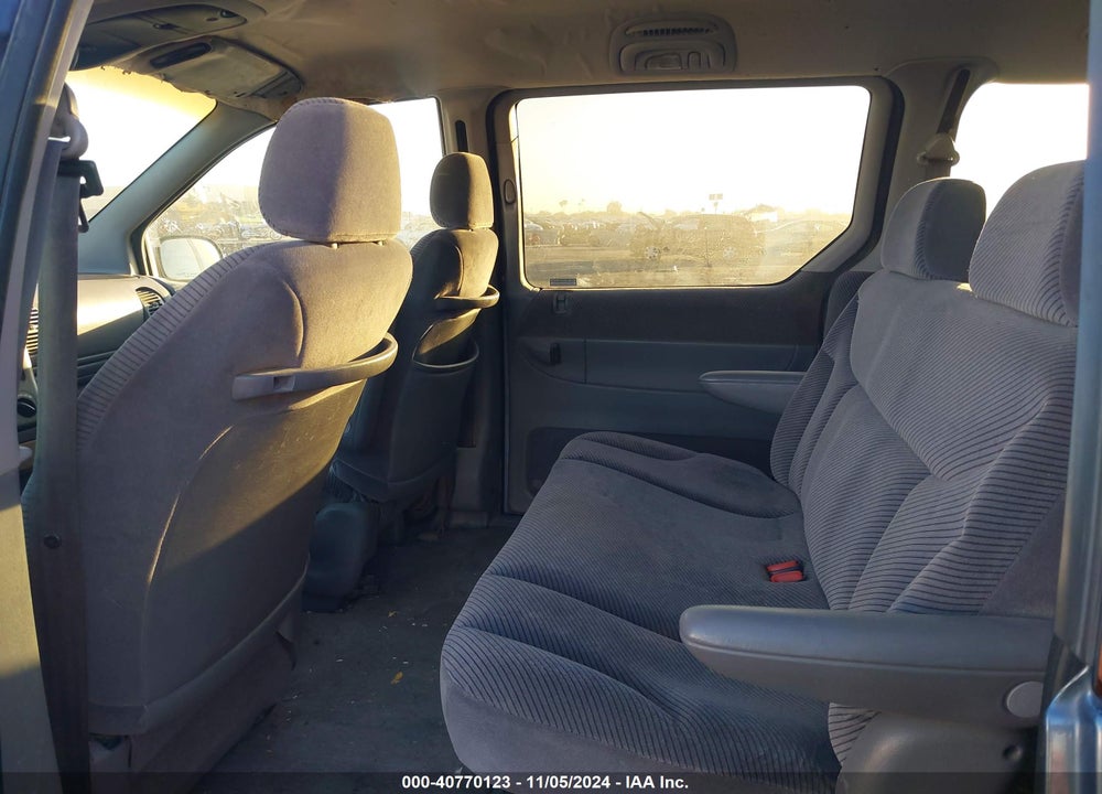 1996 DODGE GRAND CARAVAN LE/ES VIN: 1B4GP54R9TB328555