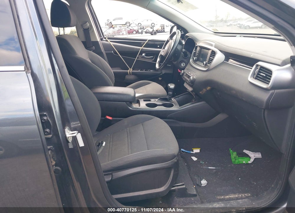 2020 KIA SORENTO 2.4L LX VIN: 5XYPGDA37LG649559