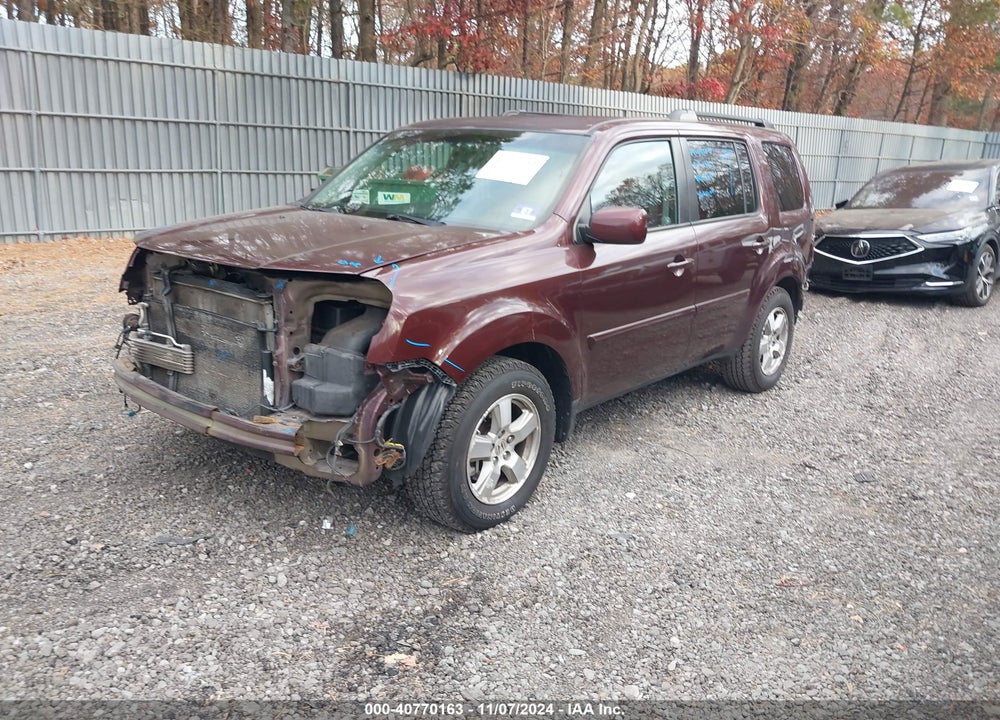 2011 HONDA PILOT EX VIN: 5FNYF4H4XBB072487