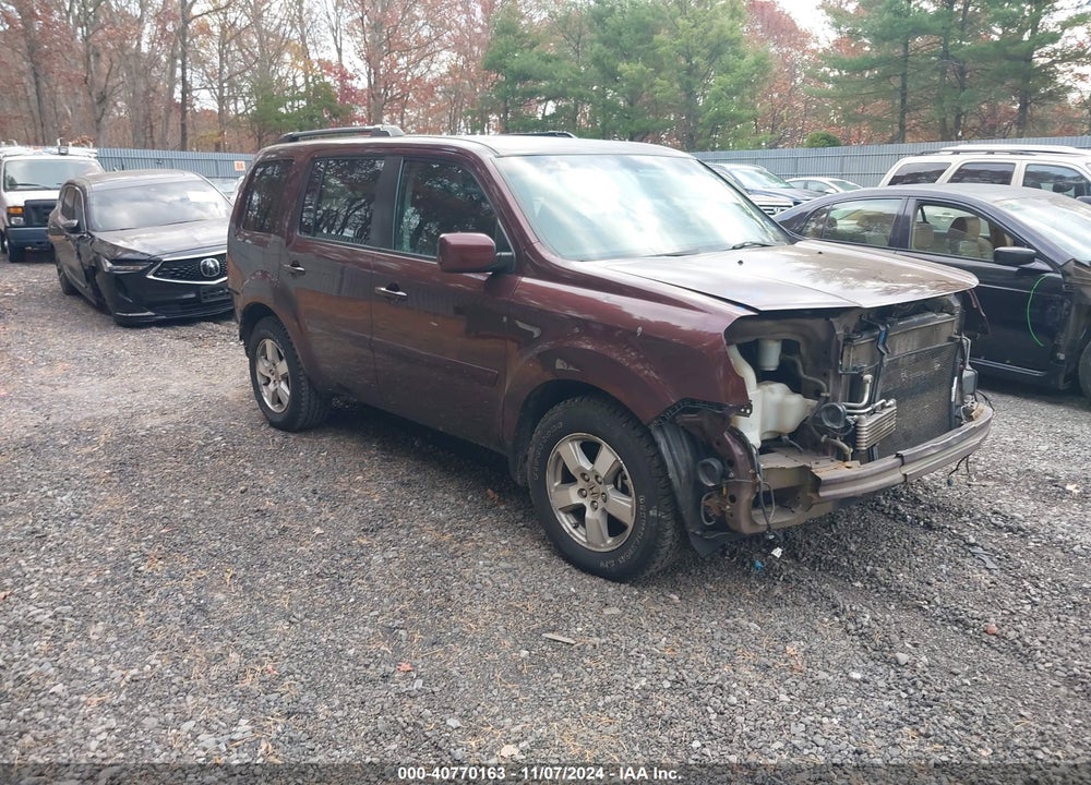 2011 HONDA PILOT EX VIN: 5FNYF4H4XBB072487