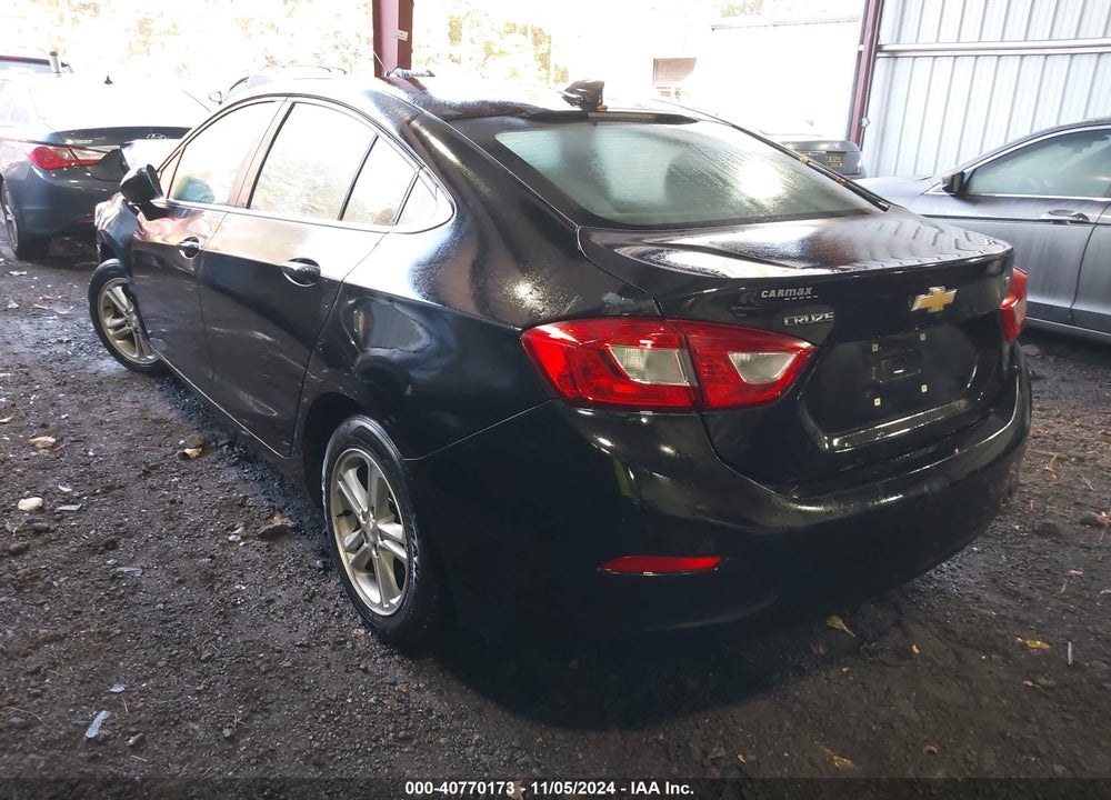 2017 CHEVROLET CRUZE LT AUTO VIN: 1G1BE5SMXH7276205