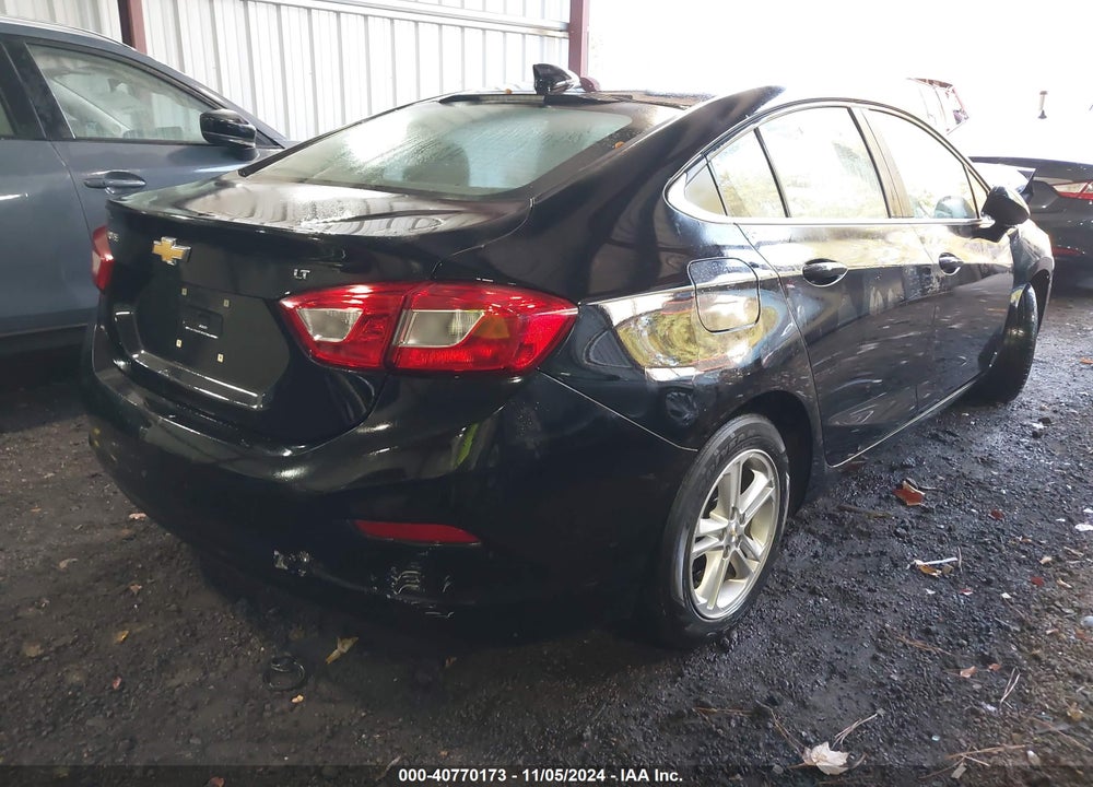 2017 CHEVROLET CRUZE LT AUTO VIN: 1G1BE5SMXH7276205
