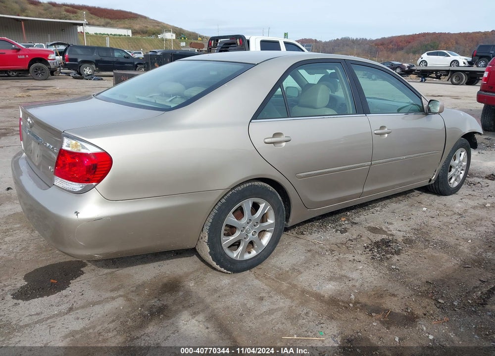 2005 TOYOTA CAMRY XLE V6 VIN: 4T1BF30K55U086167