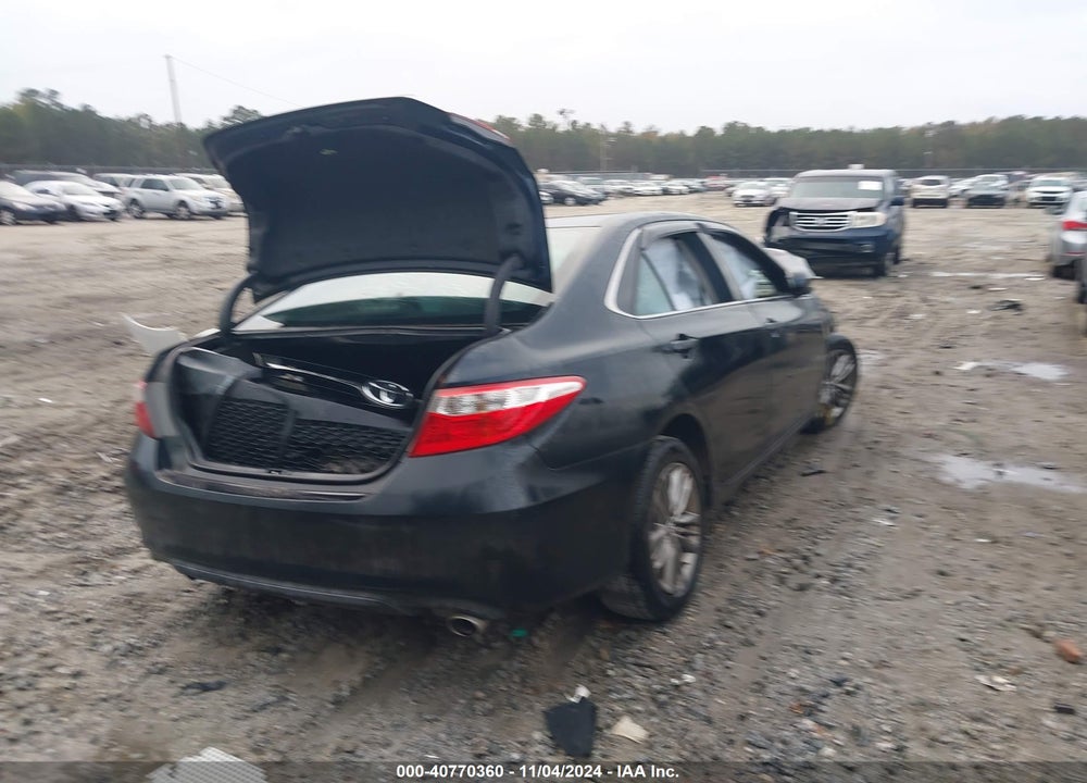 2017 TOYOTA CAMRY SE VIN: 4T1BF1FK0HU386442