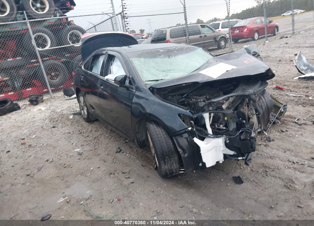 2017 TOYOTA CAMRY SE VIN: 4T1BF1FK0HU386442
