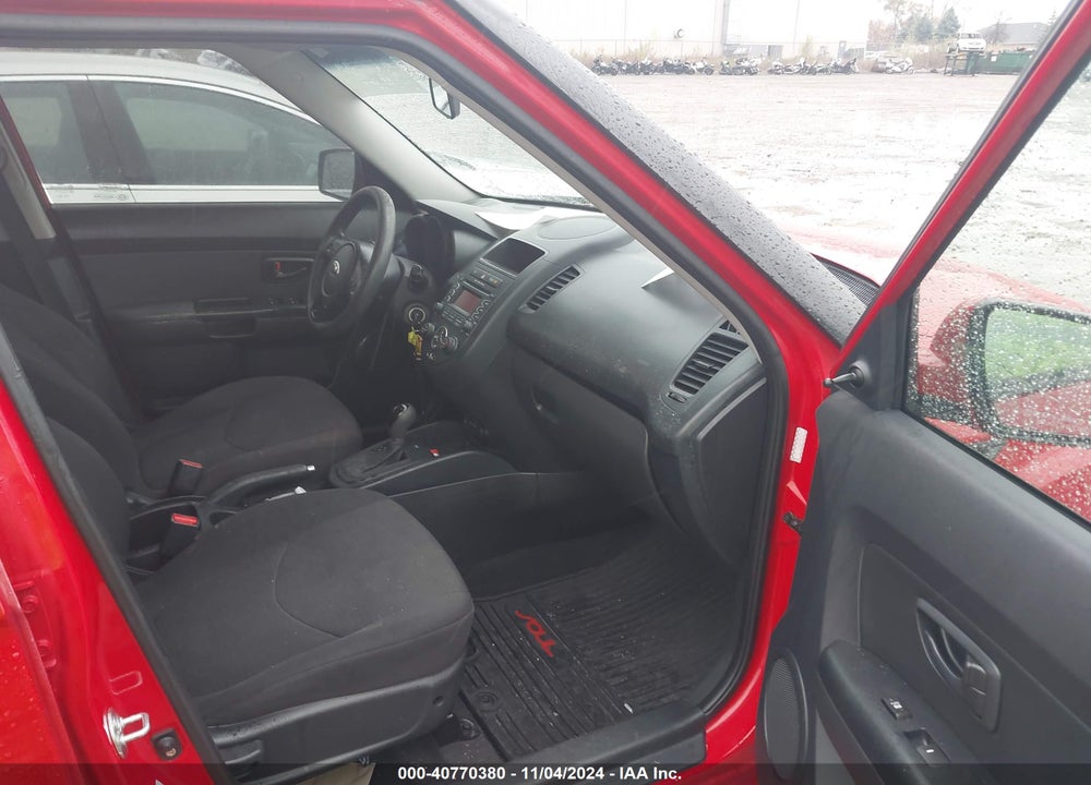 2013 KIA SOUL VIN: KNDJT2A52D7603773