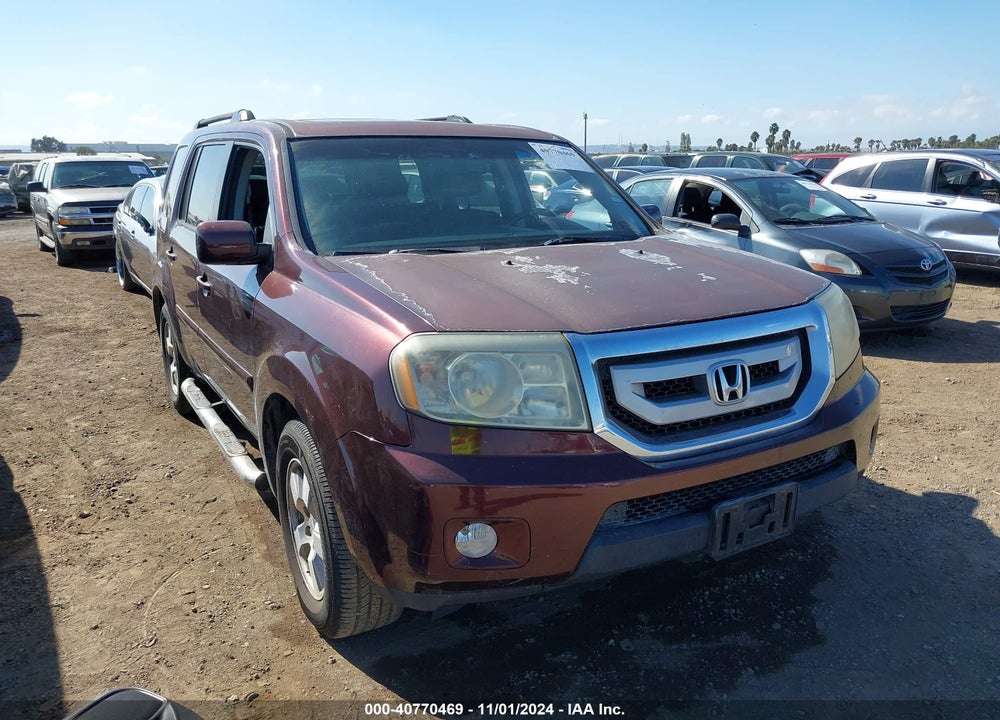 2011 HONDA PILOT EX-L VIN: 5FNYF3H55BB047631