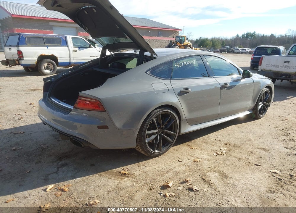 2018 AUDI RS7 VIN: WUAWRBFC5JN900221