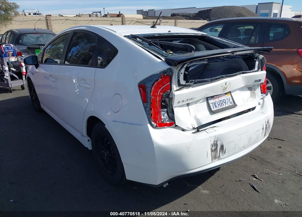 2015 TOYOTA PRIUS TWO VIN: JTDKN3DU8F1921023