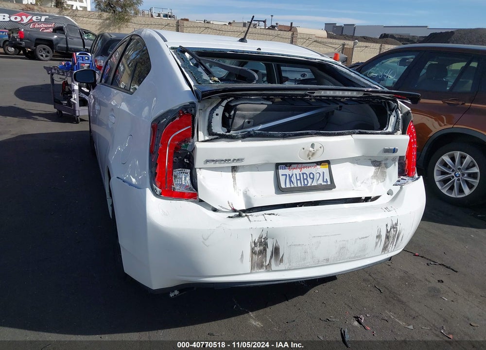 2015 TOYOTA PRIUS TWO VIN: JTDKN3DU8F1921023