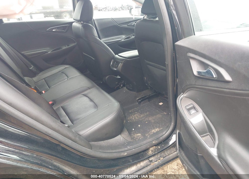 2018 CHEVROLET MALIBU LT VIN: 1G1ZD5ST0JF279201