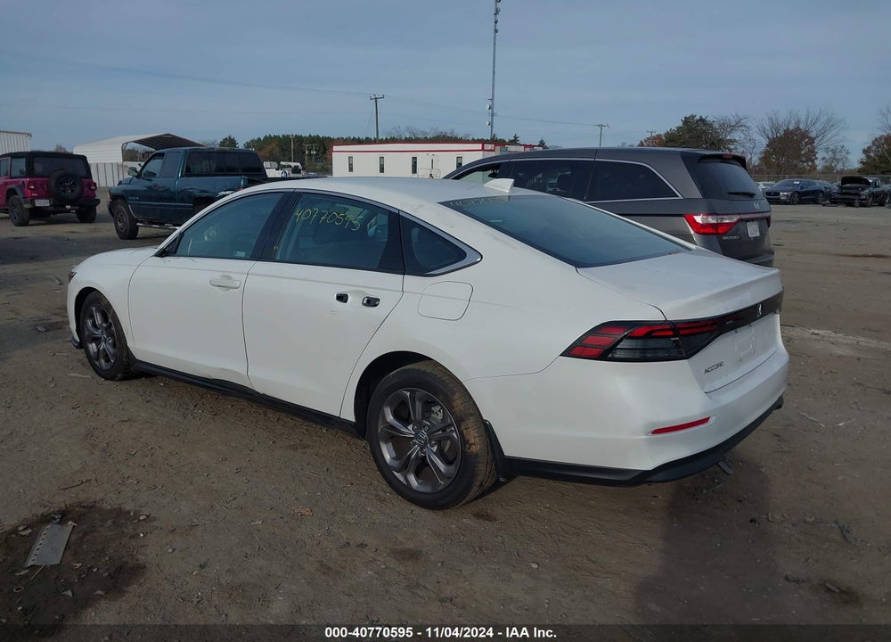 2024 HONDA ACCORD EX VIN: 1HGCY1F38RA055365