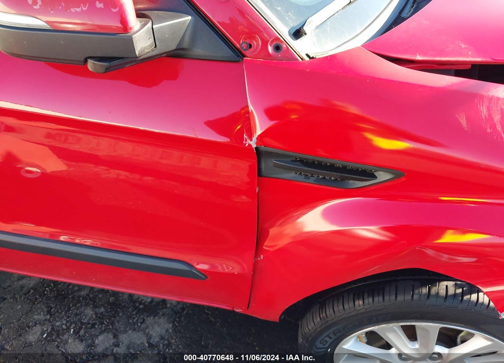 2012 KIA SOUL VIN: KNDJT2A61C7410019