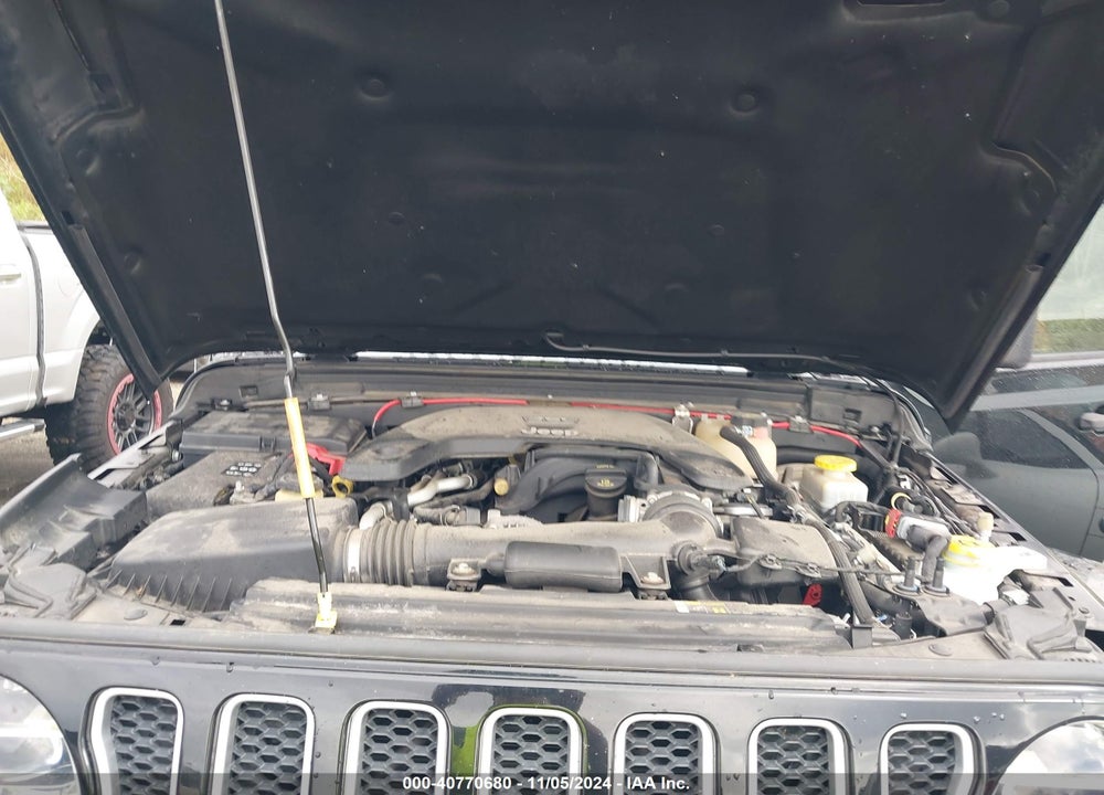 2018 ANGLER JEEP WR UNLIMITED SAHARA 4X4 VIN: 1C4HJXEG6JW110936