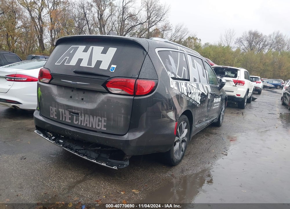 2017 CHRYSLER PACIFICA LIMITED VIN: 2C4RC1GG3HR638042