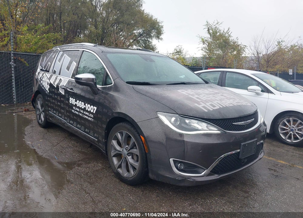 2017 CHRYSLER PACIFICA LIMITED VIN: 2C4RC1GG3HR638042