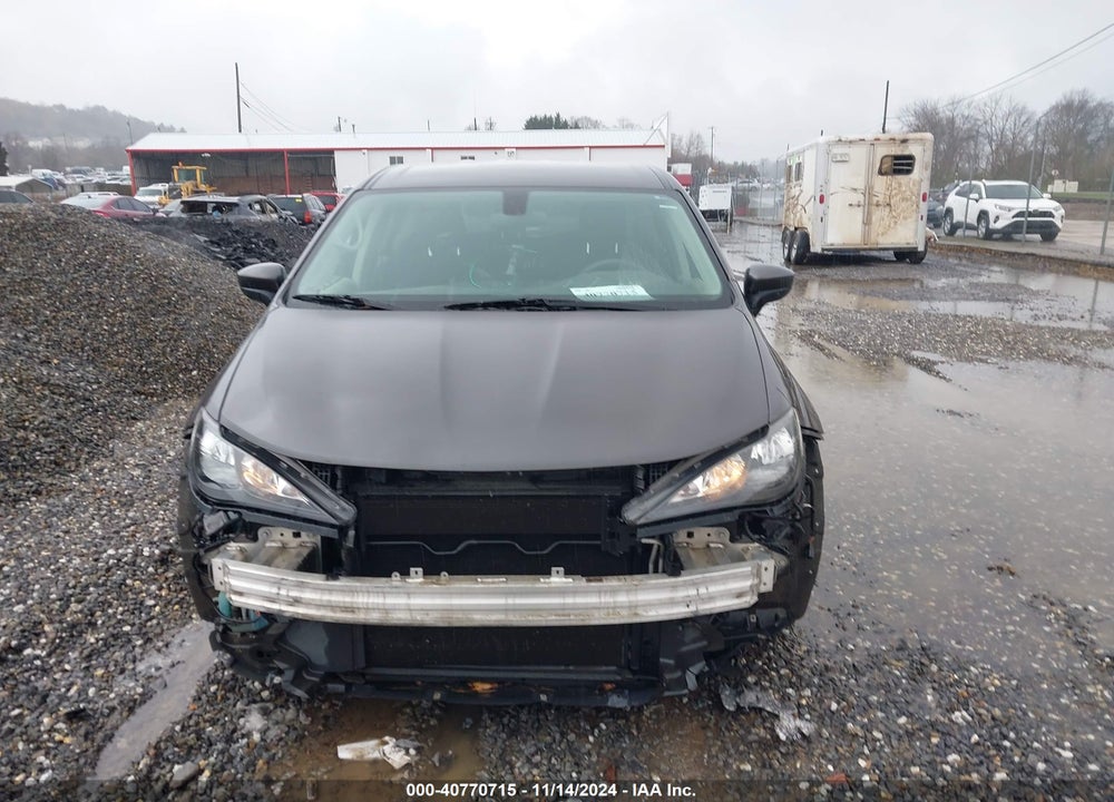 2018 CHRYSLER PACIFICA L VIN: 2C4RC1AG5JR292879