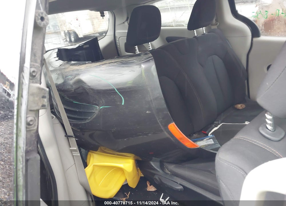 2018 CHRYSLER PACIFICA L VIN: 2C4RC1AG5JR292879