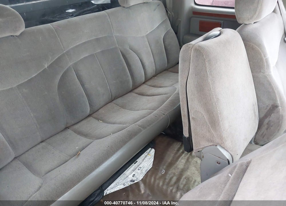 2000 GMC SIERRA 1500 SLE VIN: 2GTEC19V3Y1190412