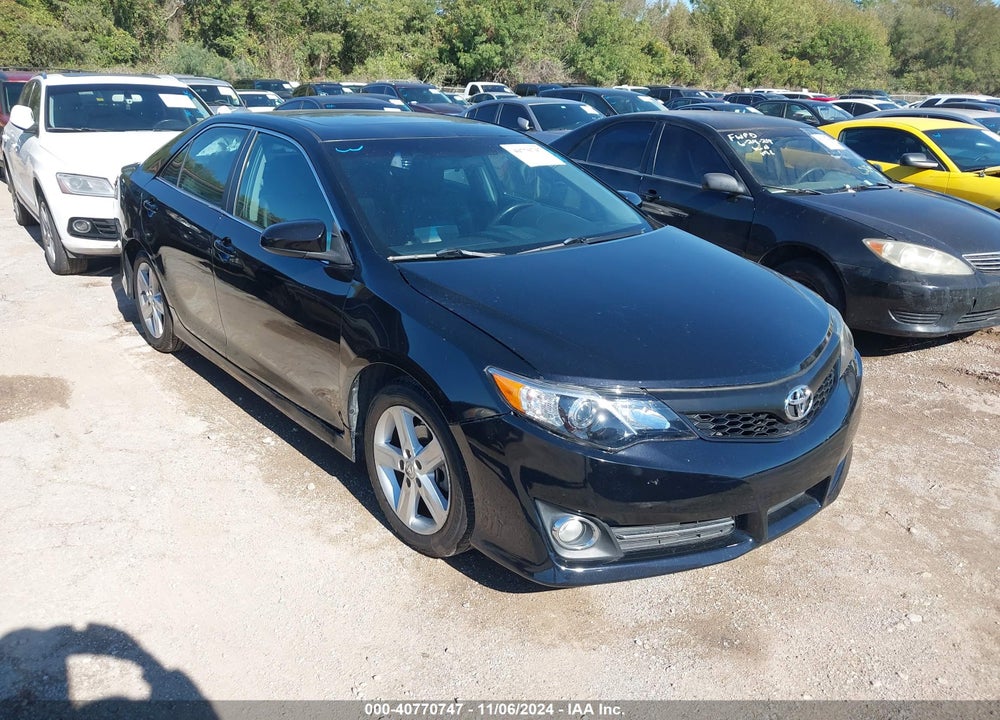 2014 TOYOTA CAMRY SE VIN: 4T1BF1FK8EU727243