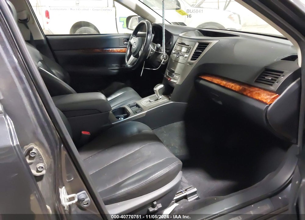 2010 SUBARU LEGACY 2.5I LIMITED VIN: 4S3BMBJ61A3239391