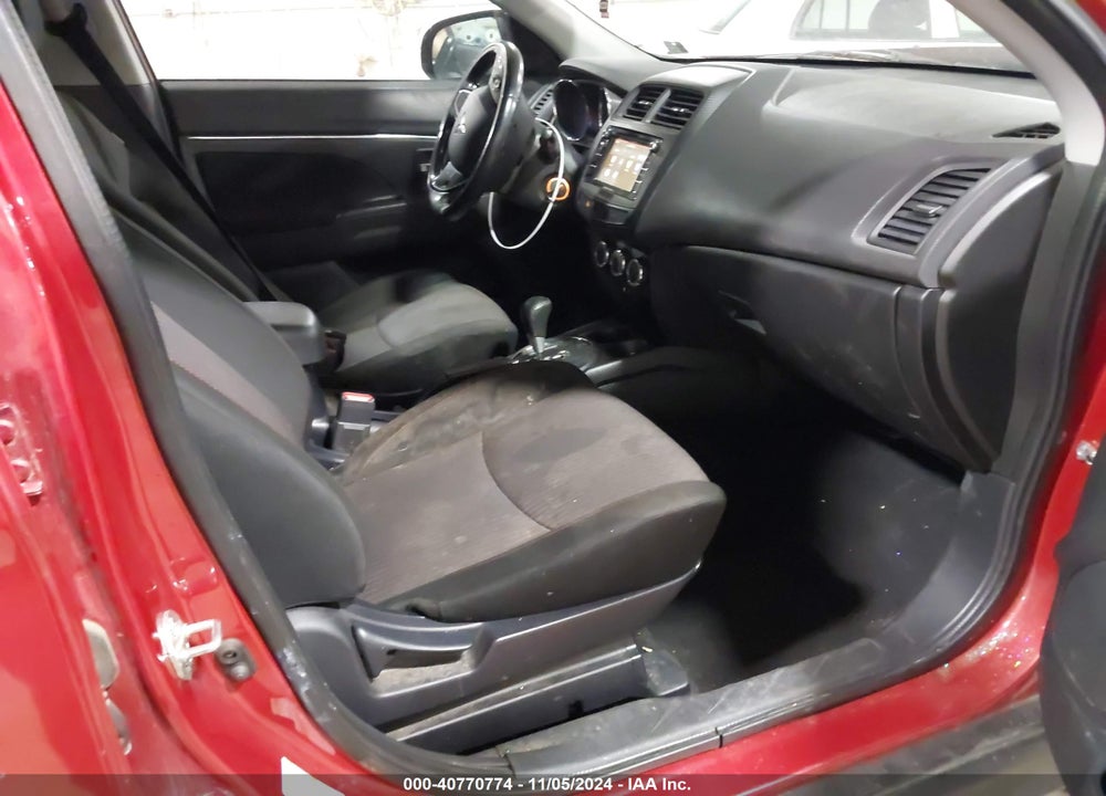 2017 MITSUBISHI OUTLANDER SPORT 2.0 ES/2.0 LE VIN: JA4AP3AU5HZ043558