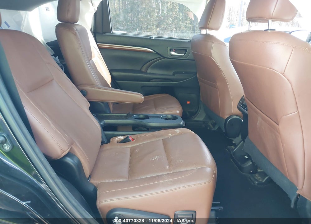 2017 TOYOTA HIGHLANDER LIMITED/PLATINUM VIN: 5TDDZRFH3HS410597