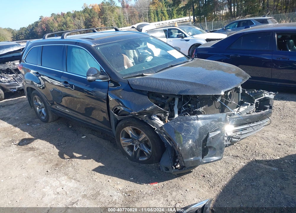 2017 TOYOTA HIGHLANDER LIMITED/PLATINUM VIN: 5TDDZRFH3HS410597