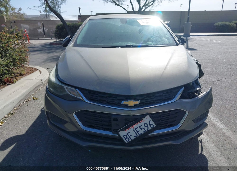 2018 CHEVROLET CRUZE LT AUTO VIN: 1G1BE5SM3J7241852