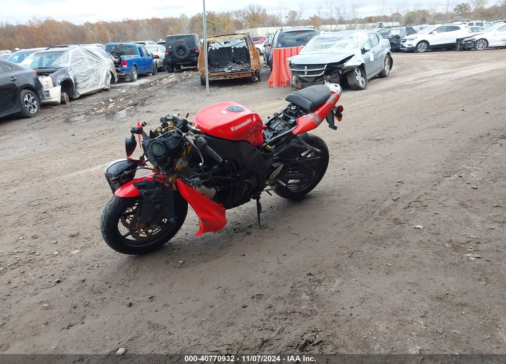 2005 KAWASAKI NINJA ZX 10R VIN: JKAZXCC165A026493