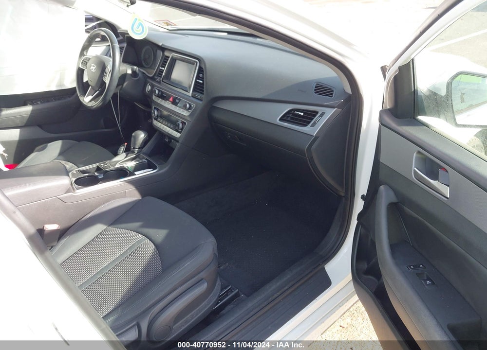 2019 HYUNDAI SONATA SEL VIN: 5NPE34AF0KH795774