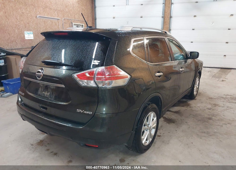 2015 NISSAN ROGUE SV VIN: 5N1AT2MV9FC868823