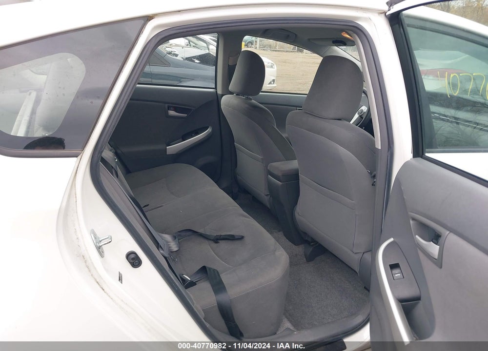2011 TOYOTA PRIUS TWO VIN: JTDKN3DU7B5361384