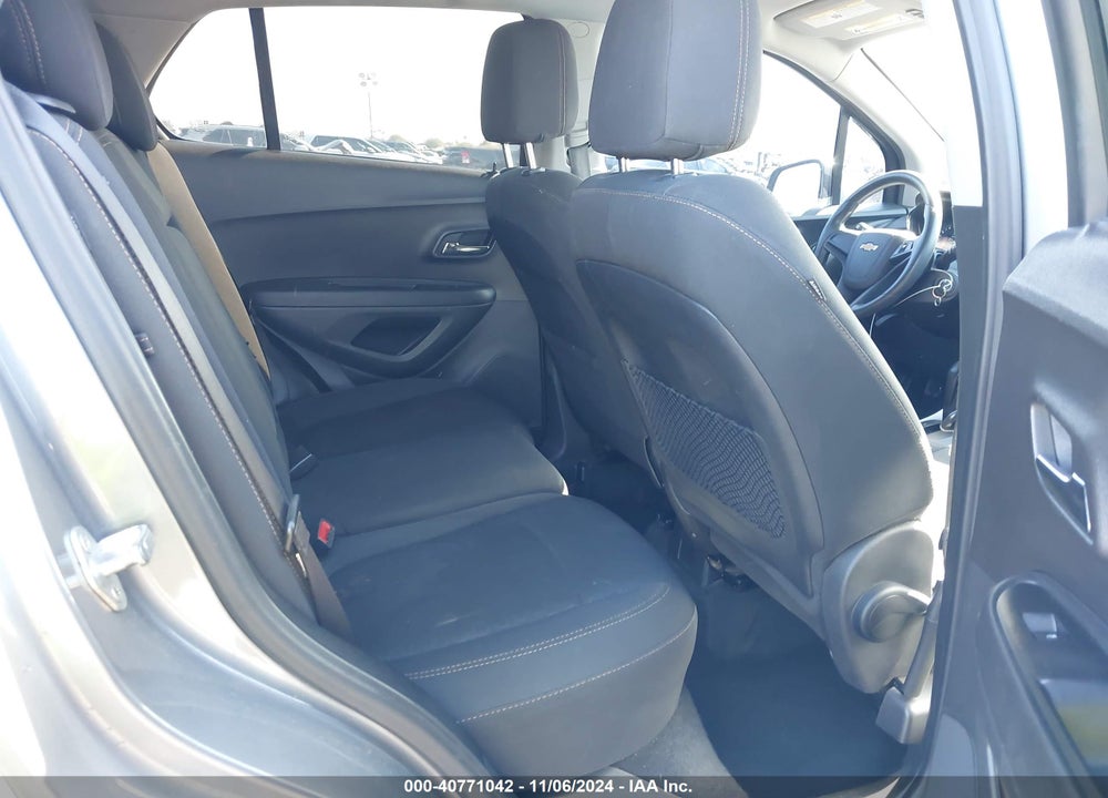 2020 CHEVROLET TRAX FWD LS VIN: 3GNCJKSB6LL210248