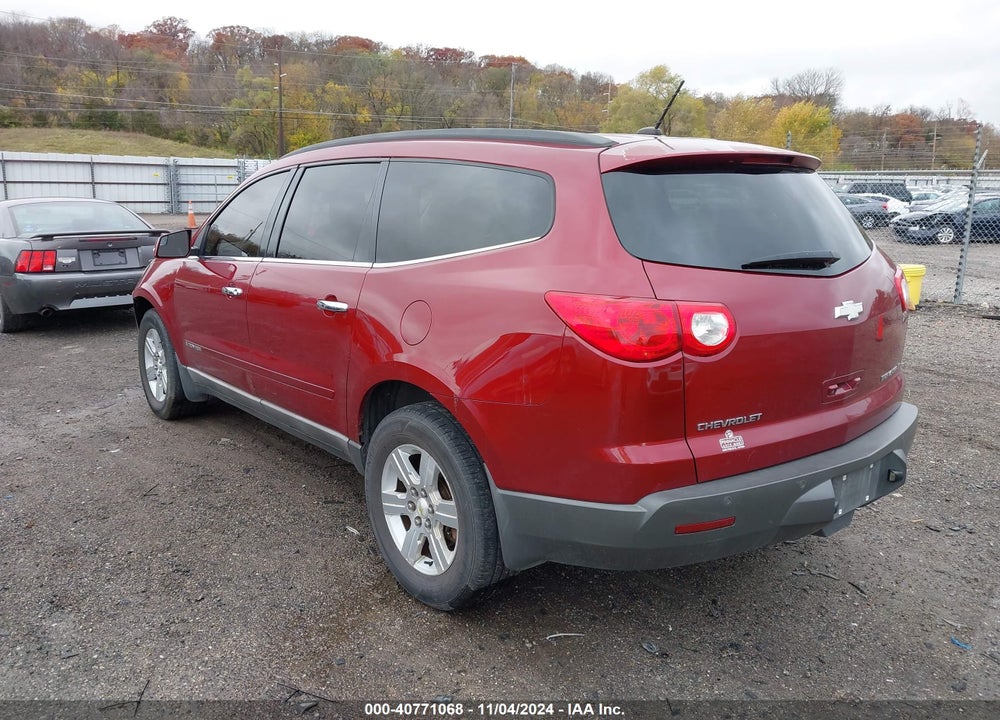 2009 CHEVROLET TRAVERSE LT VIN: 1GNEV23D39S153014