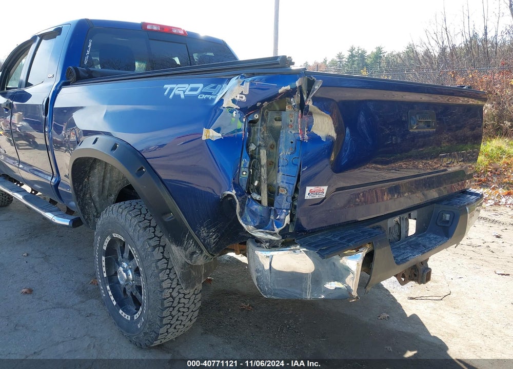 2014 TOYOTA TUNDRA SR5 5.7L V8 VIN: 5TFUY5F11EX344605