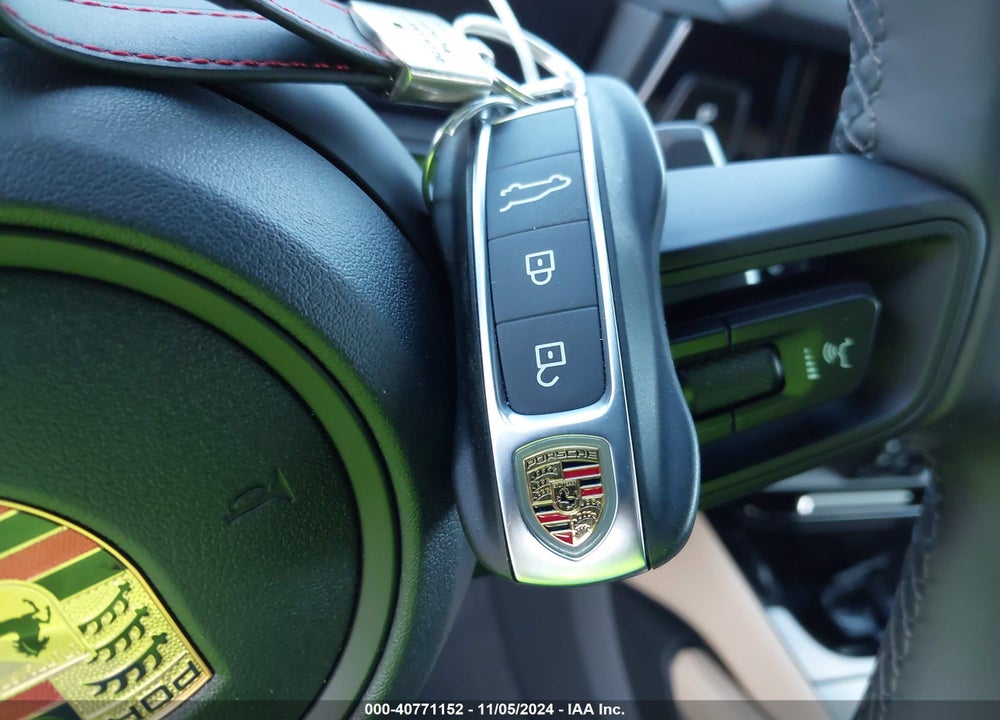 2024 PORSCHE CAYENNE E HYBRID COUPE VIN: WP1BE2AY5RDA59219