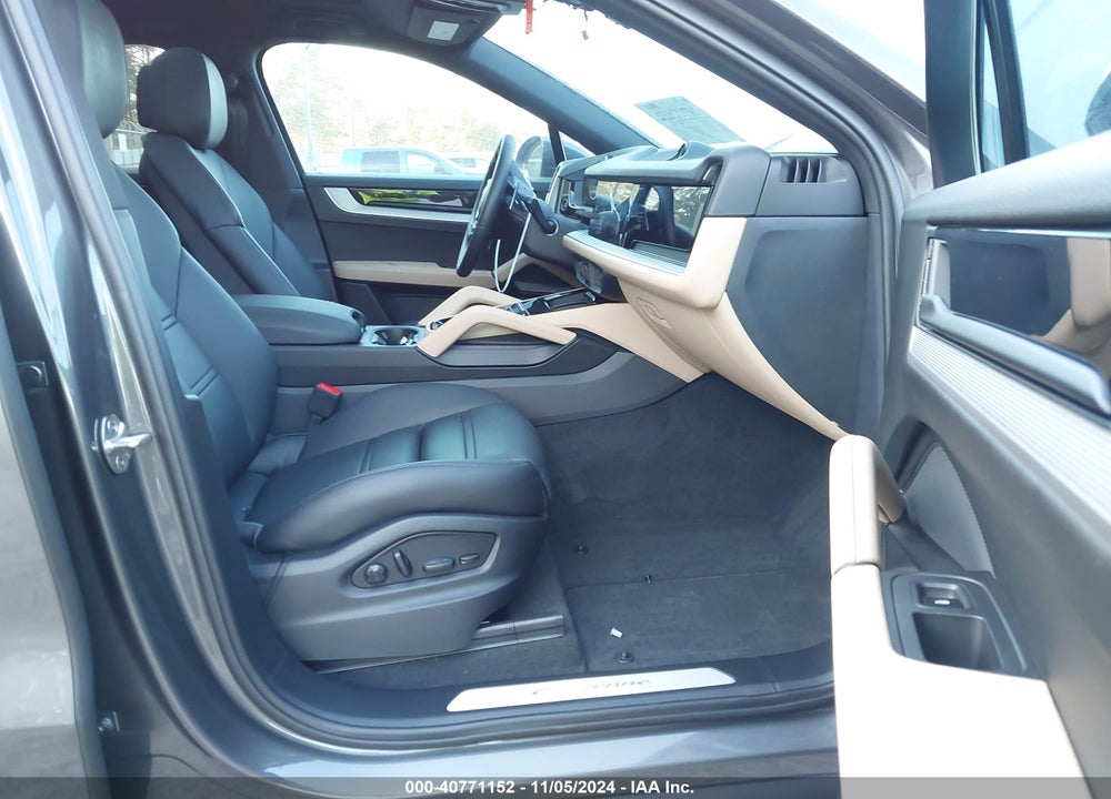 2024 PORSCHE CAYENNE E HYBRID COUPE VIN: WP1BE2AY5RDA59219