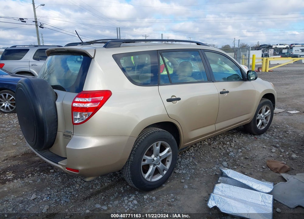 2009 TOYOTA RAV4 VIN: JTMBF33V395007704