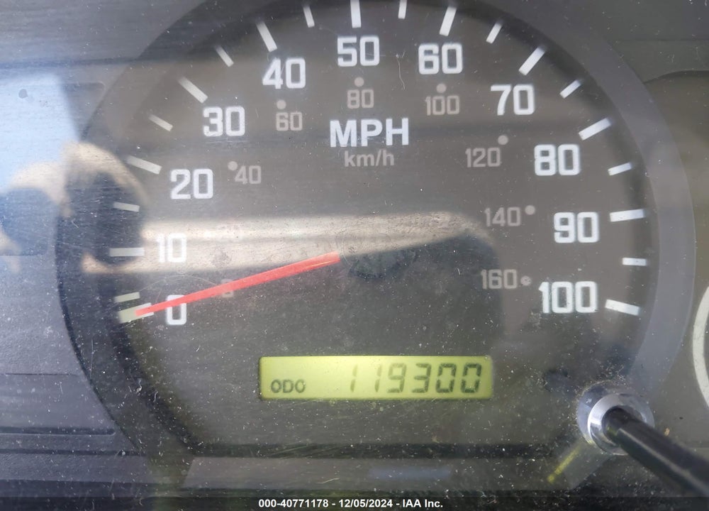 2015 ISUZU NPR HD REG VIN: 54DC4W1C8FS800924