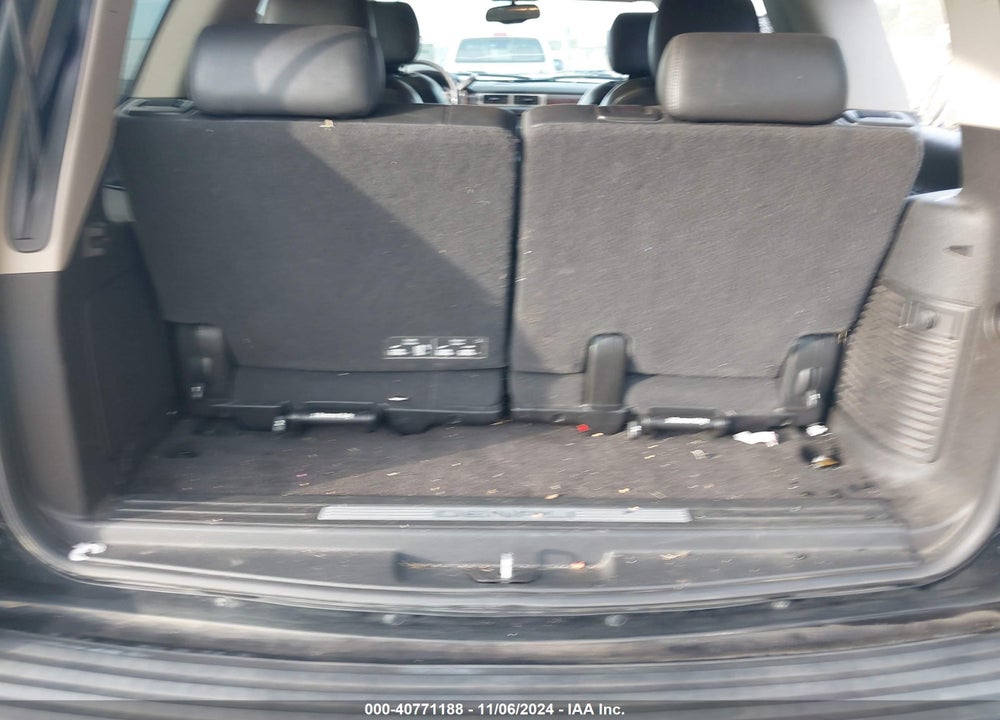 2012 GMC YUKON DENALI VIN: 1GKS2EEF6CR185589
