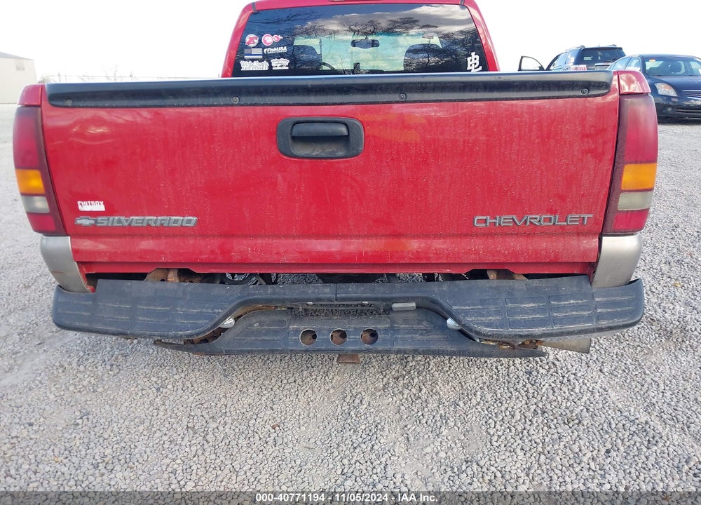2002 CHEVROLET SILVERADO 1500 LS VIN: 2GCEC19V421109103