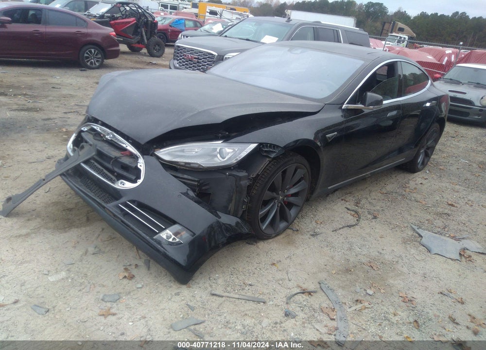 2014 TESLA MODEL S P85D VIN: 5YJSA1H21EFP63557